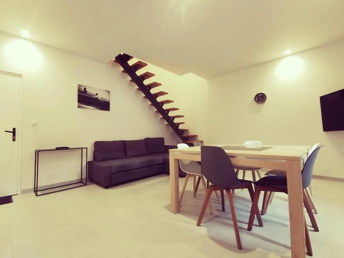 Apartament Le Quai Du Rhone Sainte-Colombe